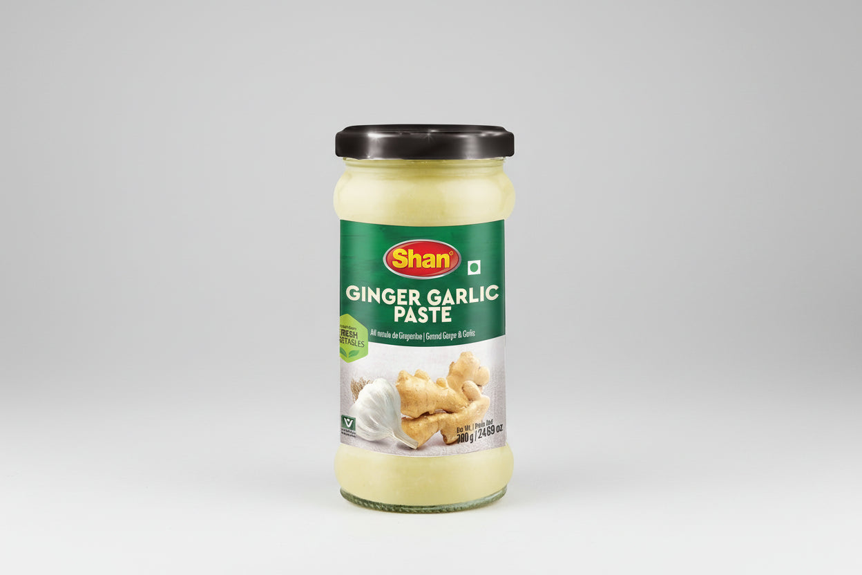 Jar of Shan Ginger Garlic Paste on a white background